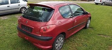 nosivost vozila: VRATA DESNA BORDO ZA PEUGEOT 206 | Imam sve delove za peugeot 206 — 1