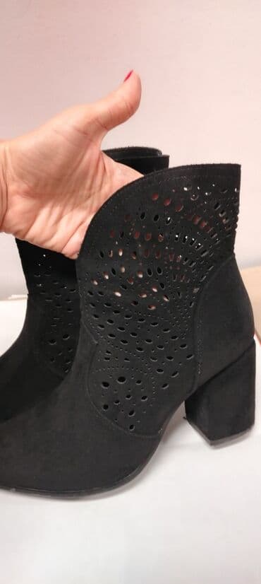 parka prirodno krzno: Čizme, 40 — 1