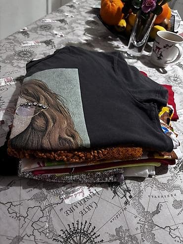 sorc m: Paket ženskih majica 8 komada,vecina S uglavnom Zara.bez — 2