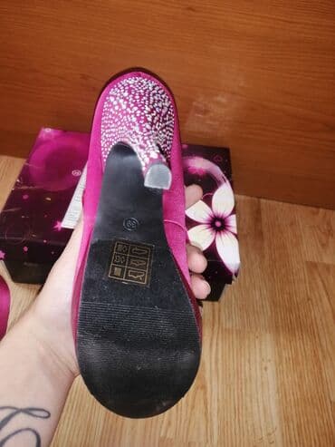 carrera cipele: Salonke, 39.5 — 6