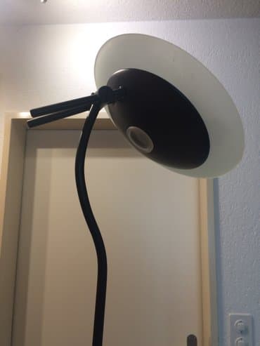 stvari za kuću: Floor lamp, Used — 1