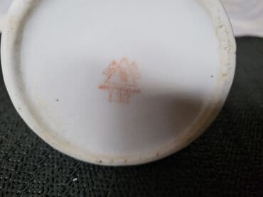 Značke, ordenje i medalje: Vaza nova Titov Veles porcelan 70te. Vaza nova,par tackica fabricki — 8