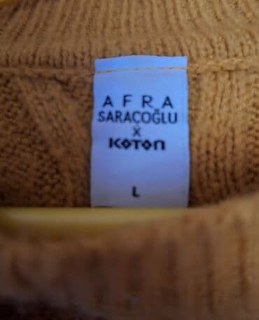 Jakne, Kaputi, Prsluci: L, Drugi tip — 3