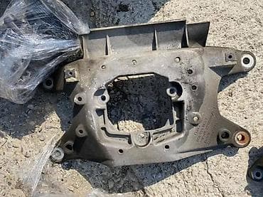 NOSAC MENJACA AUDI A4 A5 A6 Q5 8K0399263K | Audi vw delovi