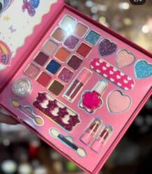 Skin care: Stich paleta – Cena: 1700 din Veseli 43‑u‑1 set šminke sa motivom — 1