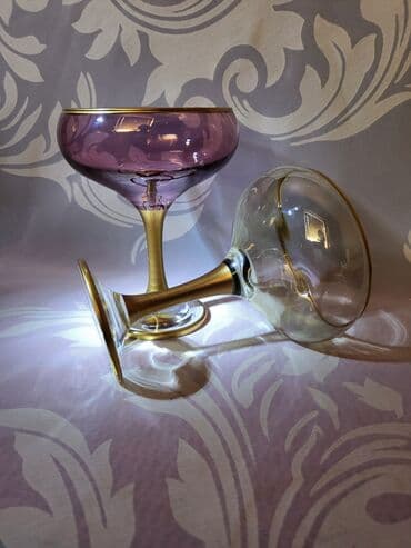 swarovski case za vino cena: Case nove,vintaz za dvoje za poslastice. Case u dve boje,komplet — 2