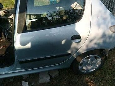 toyota sale: VRATA ZA PEUGEOT 206 | U ponudi vrata za modele sa 3 i 5 vrata — 5