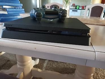 top za grejanje na pelet: Sony PlayStation 4 Slim konzola (crna) - Model: PS4 Slim - Kompaktan — 6