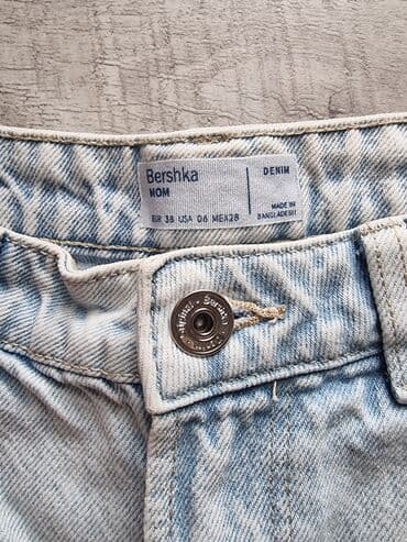 pantalone od vestacke koze: Bershka farmerice bez ostecenja 38 broj za vise informacija posaljite — 2