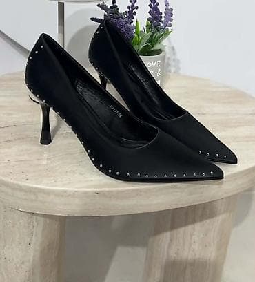 cipele za prolece: Brojevi
36-41
2600 din 💥
OR💥 — 3