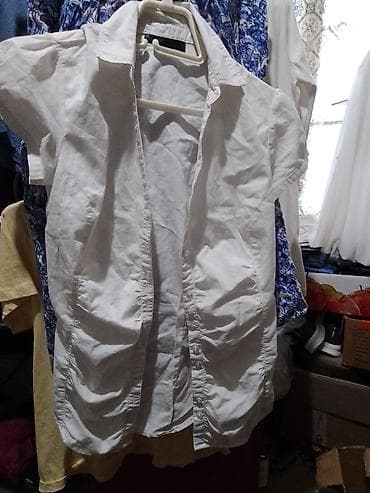 luna bluze 2023: Ženska bela košulja bez rukava - Klasčan kragnasti model, na kopčanje — 1