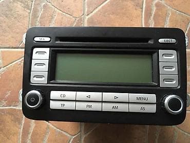 corsa c: CD RADIO ZA VOLKSWAGEN GOLF 5, GOLF 6, GOLF PLUS . OD 2003. DO 2012 — 1