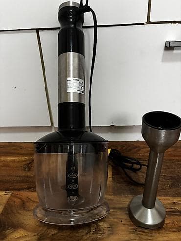 slike koje greju: Ručni štapni blender sa seckalicom i čašom za mešanje je potpuno — 7