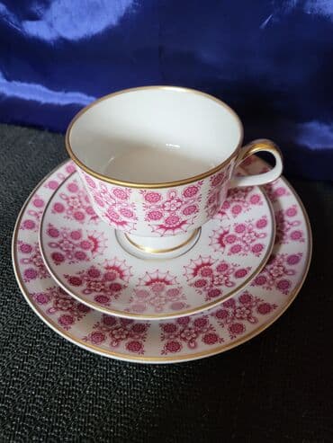 porcelanske solje za caj: Set Lichte porcelan Istocna Nemacka 70te god. Nemacki set radjen — 1