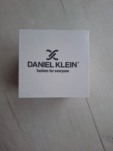 puma sat: Classic watch, Daniel Klein, Female — 2