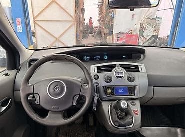 polovna vozila valjevo: FAR ZA RENAULT SCENIC OD 2003. DO 2009. GOD — 3