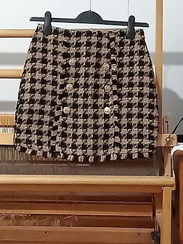 Skafanderi: SUPER POVOLJNO! NOVA mini suknja NewYorker, AMISU, u kombinaciji crne — 1