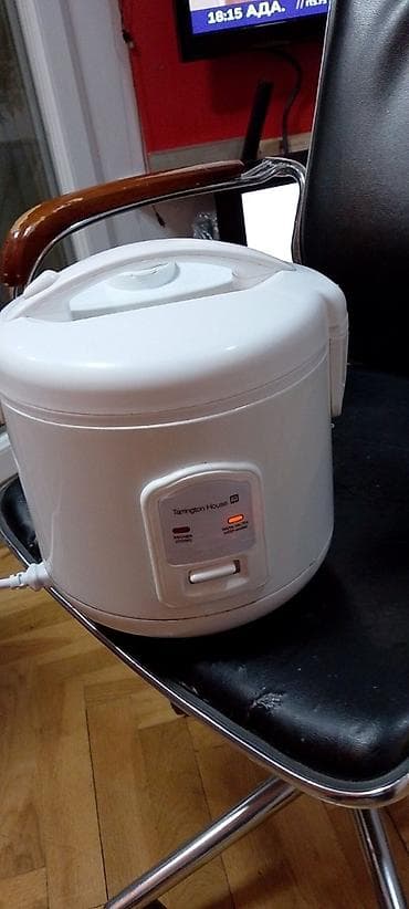 Idealna Friteza dobra 2,5 l manja za pripremu Pirinča. Povrća. na