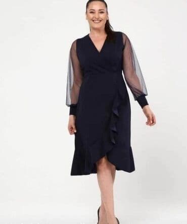 haljine xxl: Teget
2xl - 4xl
3.900 — 3