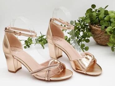 hit cene kragujevac sandale: Sandale 36-41
Cena 3000 din — 4