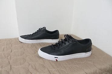 kozna obuca bueno: TOMY HILFIGER br 43 27cm unutrasnje gaziste stopala, patike dvaputa — 5