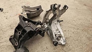 jastuk za sediste motora: NOSAC MOTORA MENJACA ZA PEUGEOT 206, 306 — 1