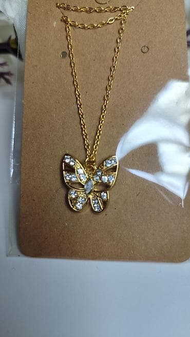 ogrlica krstic: Zlatno ogrlica sa priveskom leptira - Delikatni lančić u zlatnoj boji — 4