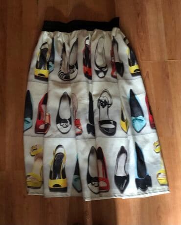 Suknja sa motivom cipelica M/Xl — 3