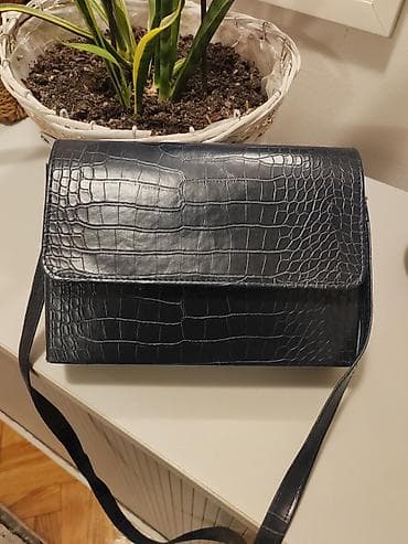 Muška odeća: Ženska torba Tasnolina preko ramena, elegantnog dizajna sa — 1