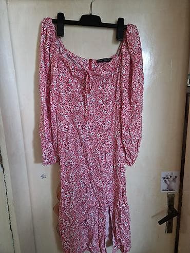 sandale aldo: Letnja haljina sa cvetnim printom - Boja/pattern: crvena podloga sa — 1