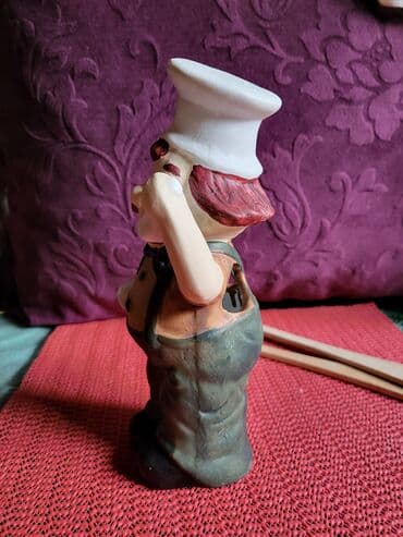 viljuska za struju: Kuvar nov,drzac za kuhinju italijanski. Na kutiji pise porcelan ali — 8