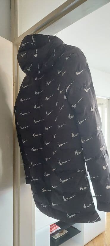 proljetne jakne c a: Nike muska zimska jakna bez ostecenja kao nova nosena par puta — 3