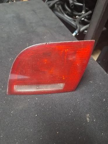 alternativa: STOP SVETLO DESNO 8. 8P4945094B | Stop svetlo — 4