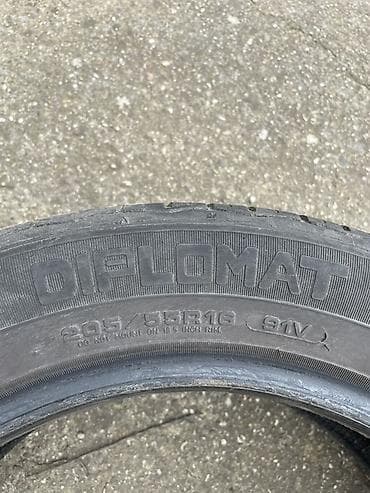 Automobili: Letnje gume Diplomat – set od 3 komada - Dimenzije: 205/55 R16 - Tip — 5