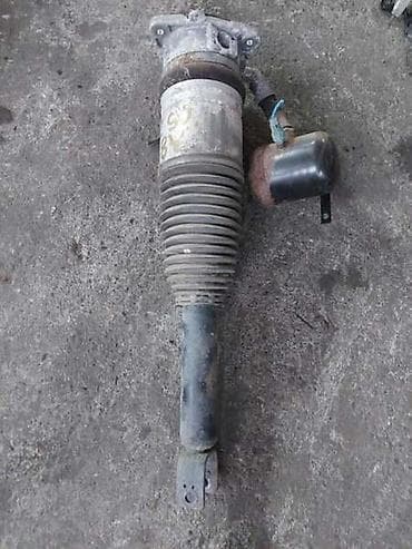 jastuk za sedenje u autu: ZADNJI JASTUK ZA AUDI A8 OD 2003. DO 2009. GOD — 1
