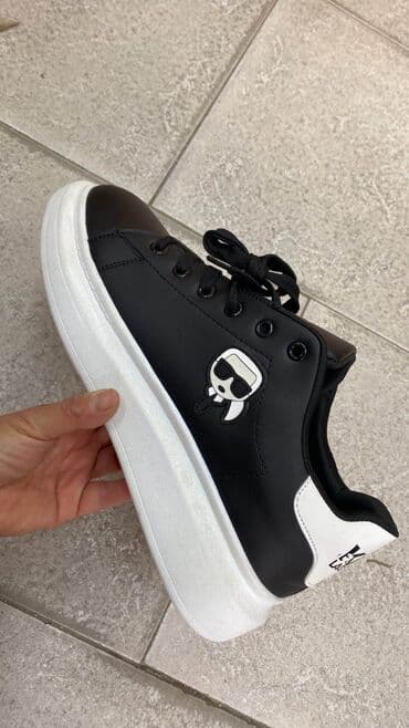 karl patike: Patike — 1