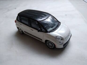 crvene cipele za devojcice: Mondo motors fiat 500 l,fale stakla p. farova,z.ratkapne i zmigavci — 1