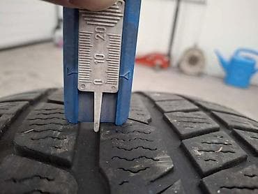 sloba auto ruma: CONTINENTAL 225/55 R16 ZIMSKA | gume sa slike, racnomerno trosene — 2