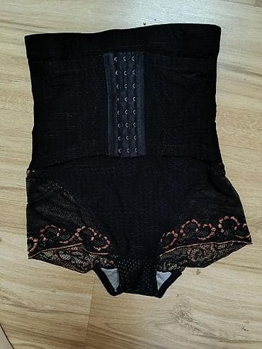 tri četvrt pantalone muske: Steznik duboki,nov,čipkani,tri nivoa podešavanja -1200 din,Adidas top — 1