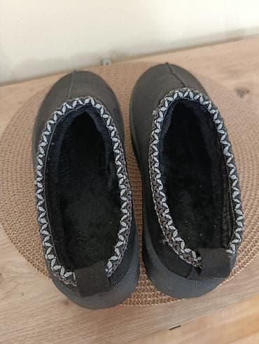 vagabond obuca: Uggs 41, color - Black — 4