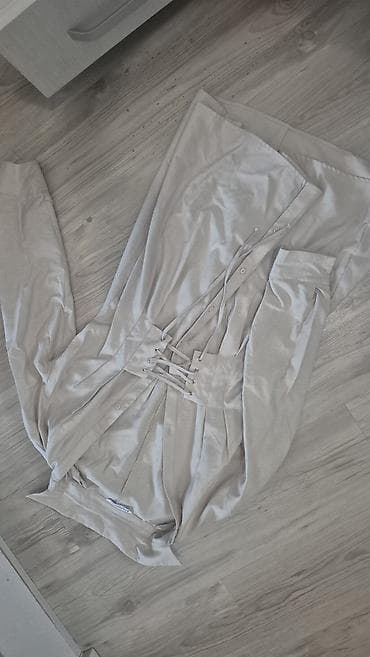 StradivariusDugačka košulja/haljina u bež nijansi sa korset-pojasom na na lalafo.rs StradivariusDugačka košulja/haljina u bež nijansi sa korset-pojasom na