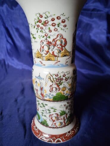 new tekstil: Vaza nova 70te,rucno oslikana Istocna Nemacka. Porcelanska — 3