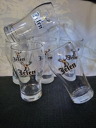 ormari za predsoblje: Case vintaz,nove za jelen pivo Nemacka. Case za jelen pivo. Komada — 4