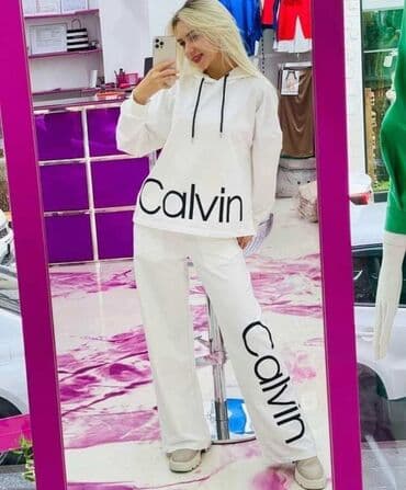 ženske komplet trenerke: S,m,l,xl
3500 — 3