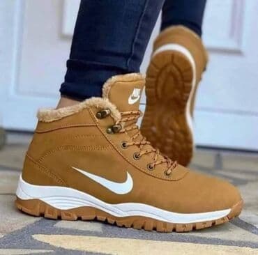 Ostalo: Čizme, Nike, veličina - 41 — 1