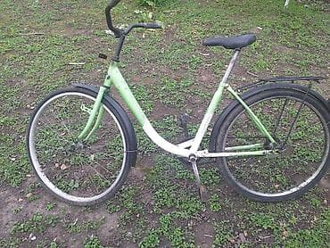 zvezdano nebo kola: Odlican bickl zenski 5000 din stanje kao na slikama u voznom stanju — 2