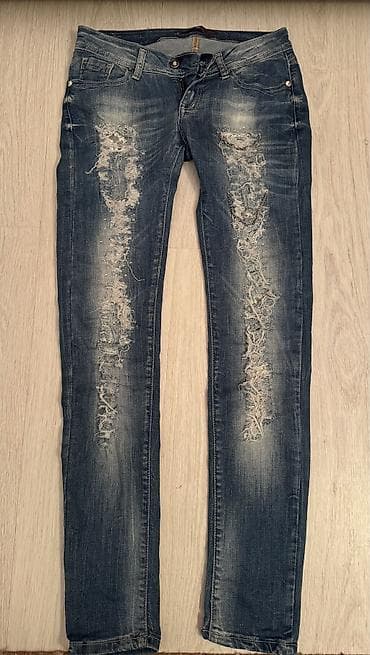 Rastegljive m,l sa cipkom i cirkonima na lalafo.rs Rastegljive m,l sa cipkom i cirkonima