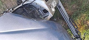 elektricni voz: HAUBA CRNA MALO OSTECENA ZA PEUGEOT 206 | imam sve delove za peugeot — 2