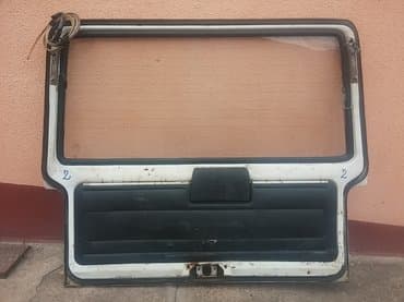 motor brisaca zastava 101: Vrata gepeka lada karavan kompletna sa staklom. Očuvana, zdrava — 4