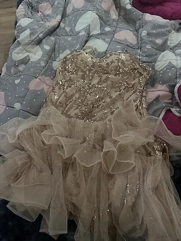 balenciaga haljine: Faeriesty haljina – svečani model sa šljokicama i tilom - Brend — 5